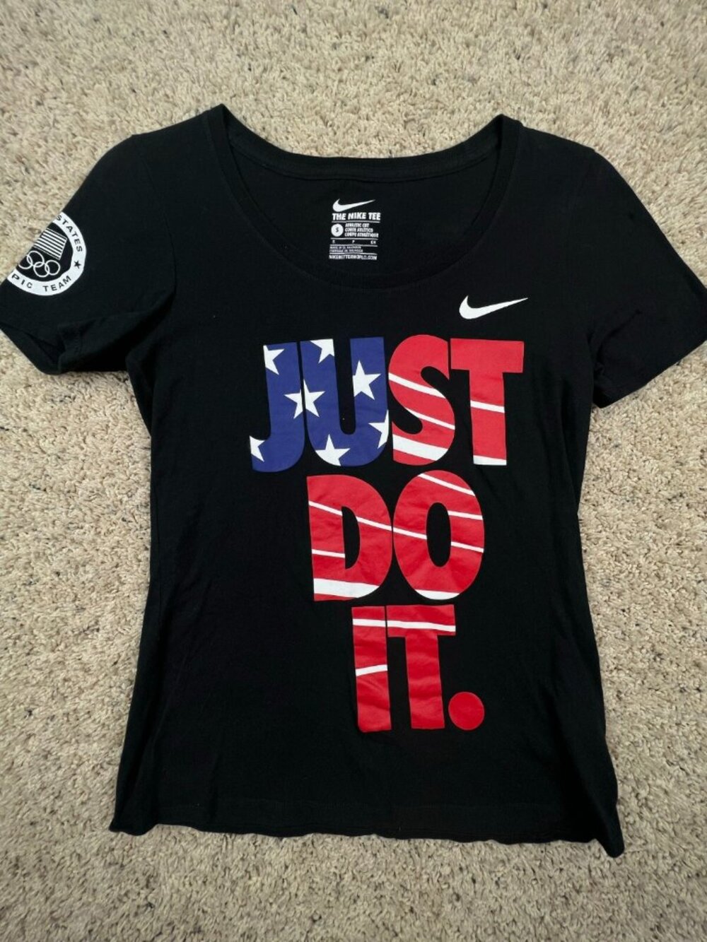The Nike Tee Athletic Cut Active Shirt Women Small S/S Black USA Olympic Team